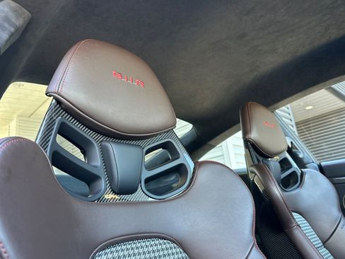 Certified 2016 Porsche 911 R RWD image 17