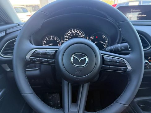 New 2026 MAZDA CX-30 AWD 2.5 S w/ Select Sport Pkg image 23