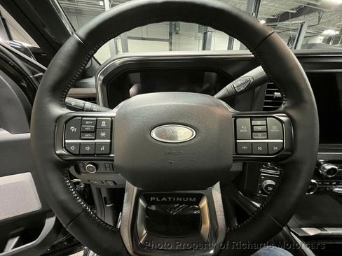 Used 2026 Ford F250 Platinum w/ FX4 Off-Road Package image 33