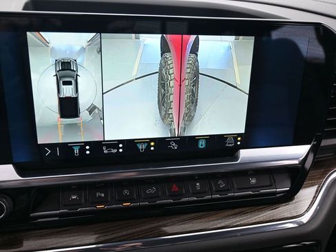 Used 2023 Chevrolet Silverado 1500 LT Trail Boss w/ LT Trail Boss Premium Package image 26