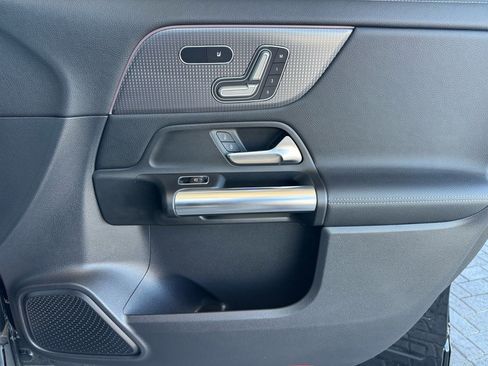 Certified 2023 Mercedes-Benz GLA 250 image 21