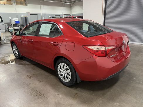 Used 2019 Toyota Corolla LE FWD image 5