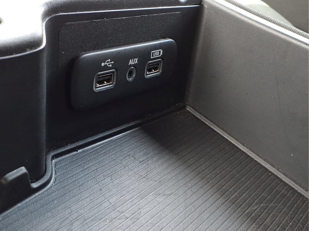 Used 2024 RAM 1500 Warlock RWD image 18
