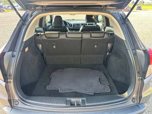 Used 2022 Honda HR-V EX-L image 11