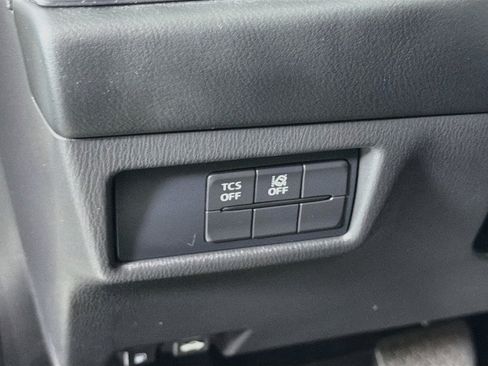 Used 2021 MAZDA CX-5 Touring FWD image 17