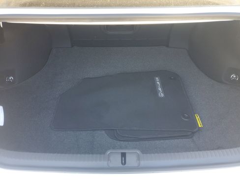 Used 2025 Lexus ES 350 w/ Premium Package image 12