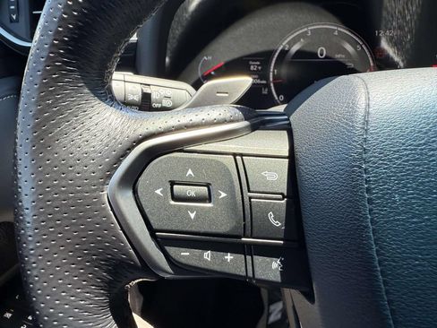 Used 2023 Lexus LX 600 F Sport w/ Accessory Package (Z1) AWD/4WD image 23