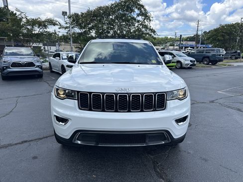 Used 2021 Jeep Grand Cherokee Limited w/ Sun & Sound Group AWD/4WD image 4
