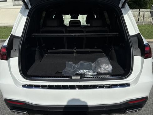 New 2025 Mercedes-Benz GLS 580 4MATIC image 31