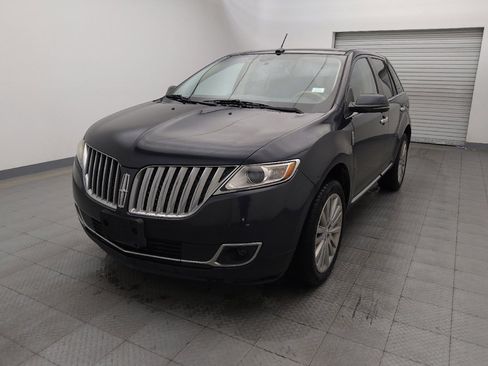 Used 2013 Lincoln MKX FWD image 15