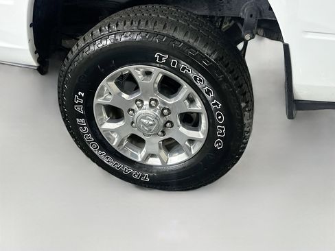 Used 2024 RAM 2500 Laramie image 11