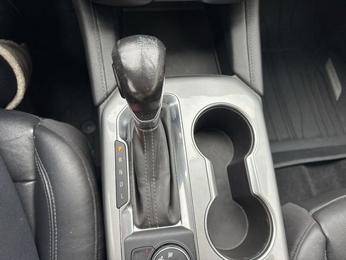 Used 2019 Chevrolet Blazer LT w/ Sound & Technology Package image 20