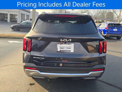 New 2026 Kia Sorento S w/ S Panoramic Sunroof Package FWD image 3
