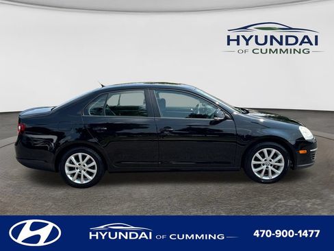 Used 2010 Volkswagen Jetta Limited Edition FWD image 8