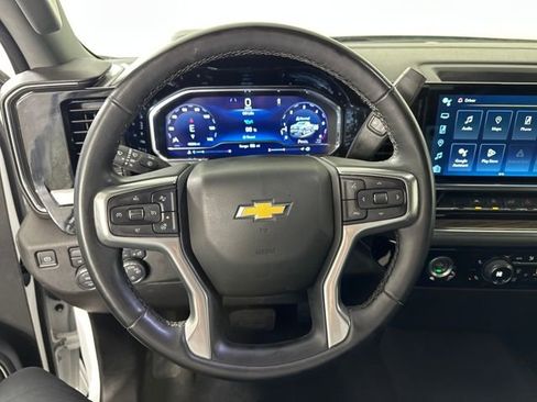 Used 2023 Chevrolet Silverado 1500 LT image 14
