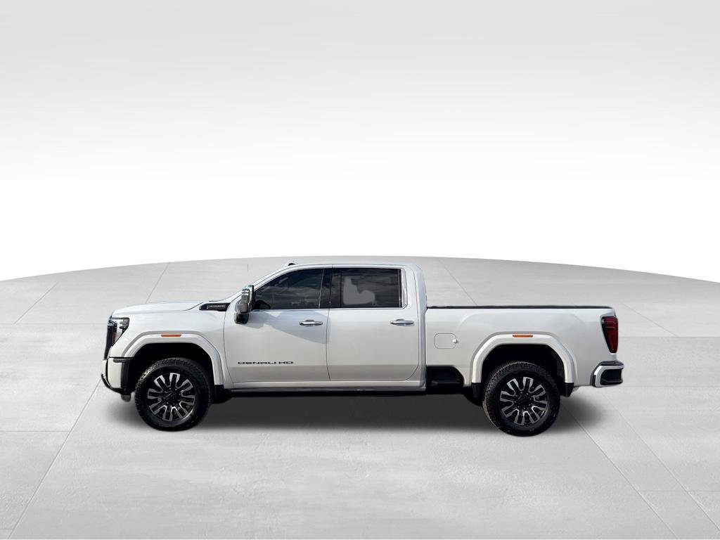 Used 2024 GMC Sierra 3500 Denali Ultimate AWD/4WD image 14