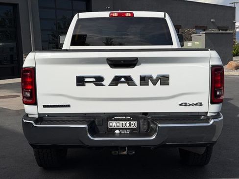 Used 2025 RAM 2500 Big Horn AWD/4WD image 6