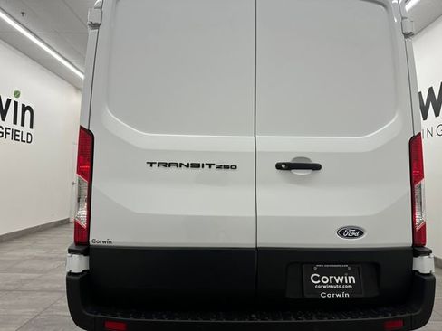 New 2026 Ford Transit 250 148 Medium Roof image 4
