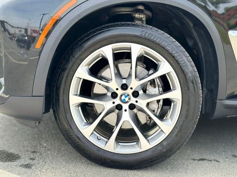 Certified 2024 BMW X5 xDrive40i w/ Executive Package AWD/4WD image 2