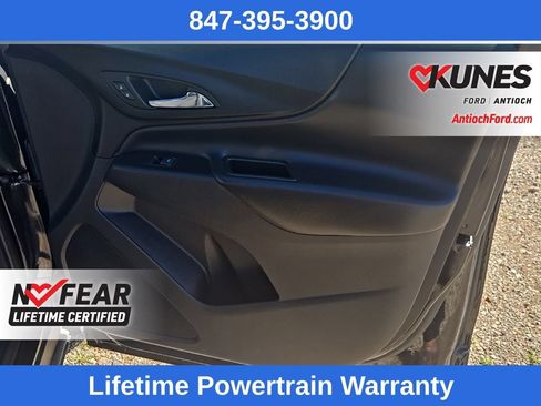 Used 2024 Chevrolet Equinox LT AWD/4WD image 17