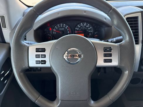 Used 2019 Nissan Frontier SV RWD image 28