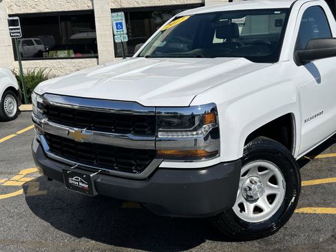Used 2017 Chevrolet Silverado 1500 W/T image 2