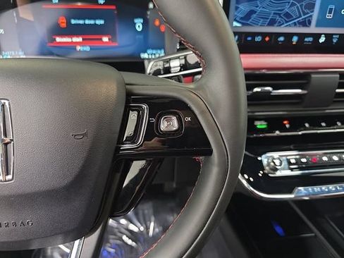 Certified 2023 Lincoln Corsair Reserve AWD/4WD image 15