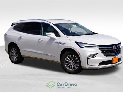Used 2024 Buick Enclave Essence w/ Technology Package