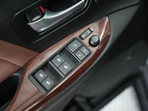 Used 2018 Toyota Sienna Limited Premium image 47