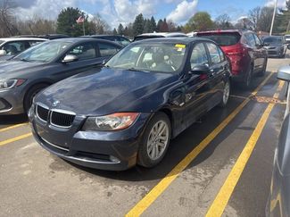 Used 2006 BMW 325i Sedan video 1