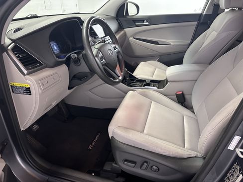Used 2018 Hyundai Tucson Sport w/ Cargo Package image 39