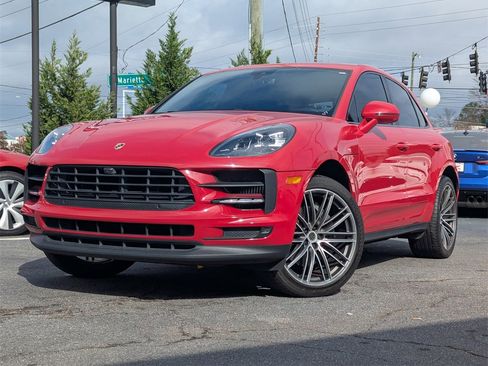 Used 2021 Porsche Macan S w/ Premium Package Plus image 2