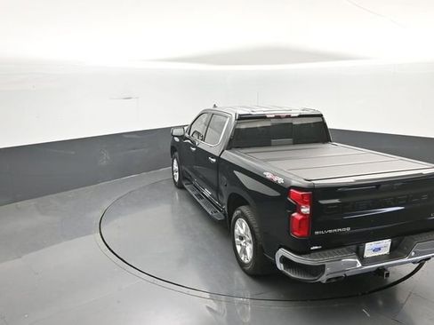 Used 2021 Chevrolet Silverado 1500 LTZ w/ Technology Package AWD/4WD image 29