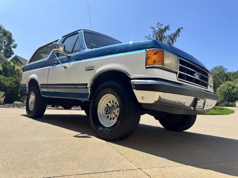 Used 1989 Ford Bronco AWD/4WD image 27
