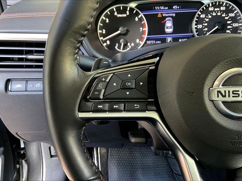 Used 2019 Nissan Altima 2.5 SR w/ SR Premium Package FWD image 11