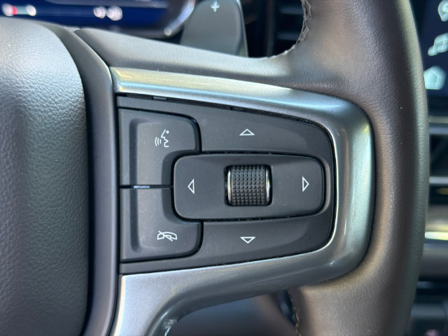 Used 2024 Chevrolet Silverado 1500 LTZ AWD/4WD image 25