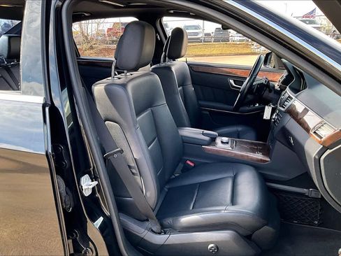 Used 2012 Mercedes-Benz E 350 Sedan image 8