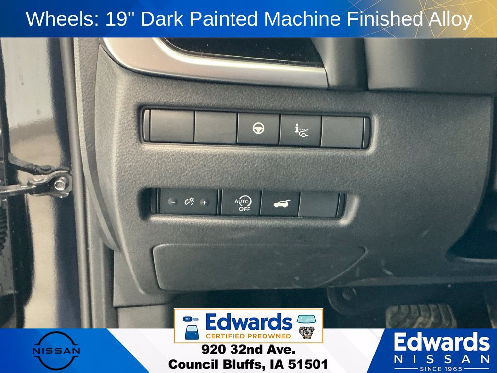 Used 2025 Nissan Rogue SL w/ Tech Package AWD/4WD image 27