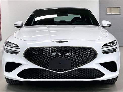 Used 2024 Genesis G70 2.5T w/ Sport Prestige Package image 6