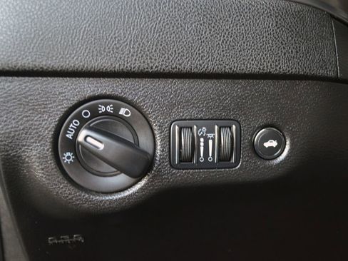 Used 2023 Dodge Charger SXT RWD image 21