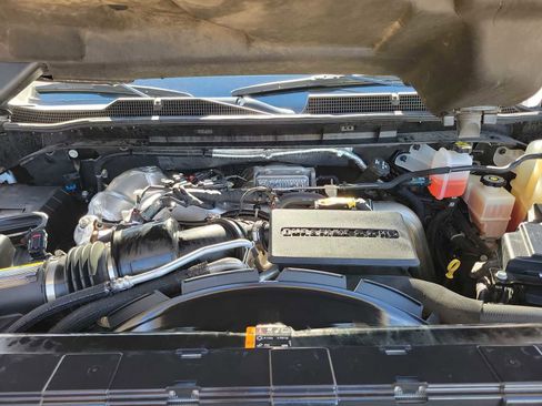 Used 2023 Chevrolet Silverado 3500 High Country image 9