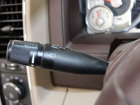 Used 2017 RAM 1500 Laramie Longhorn image 25