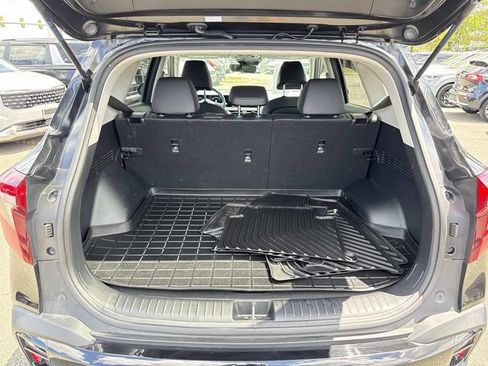 Used 2024 Kia Seltos EX FWD image 12