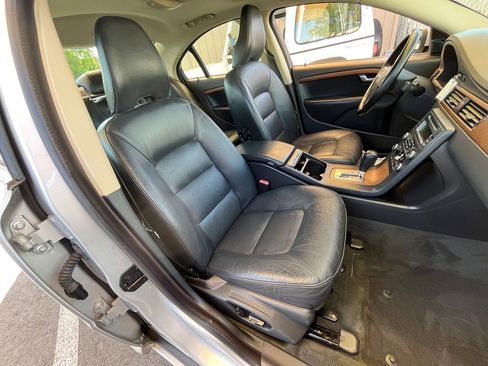 Used 2009 Volvo S80 3.2 image 14