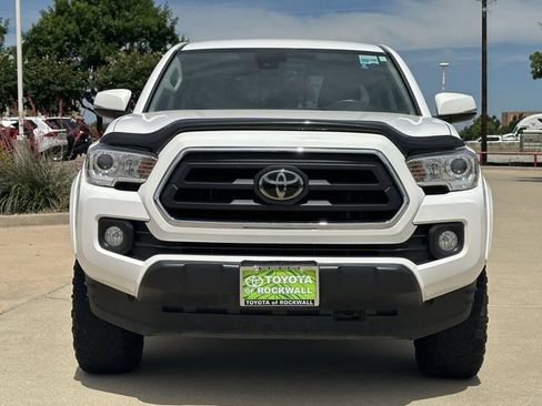 Used 2023 Toyota Tacoma SR5 w/ Technology Package AWD/4WD image 7