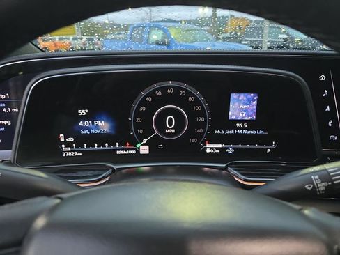 Certified 2021 Cadillac Escalade Sport w/ Driver Assist Tech Package image 12