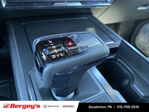 New 2026 GMC Hummer EV 3X w/ Carbon Fiber Edition Package AWD/4WD image 17