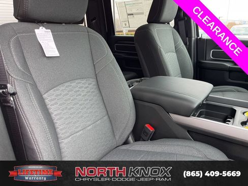 New 2026 RAM 2500 Big Horn AWD/4WD image 27
