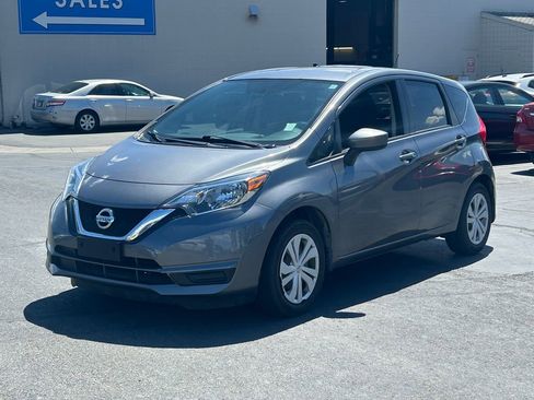 Used 2018 Nissan Versa Note SV FWD image 9