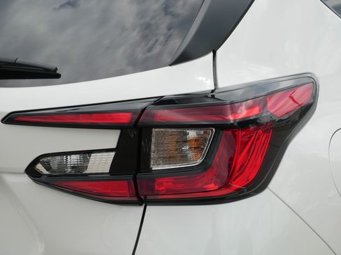 Used 2026 Subaru Crosstrek 2.5i Premium AWD/4WD image 17